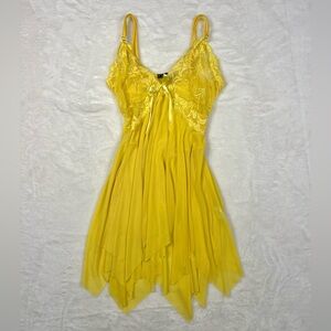 Sweetest Babydoll Yellow Lace Chemise by Avid Love